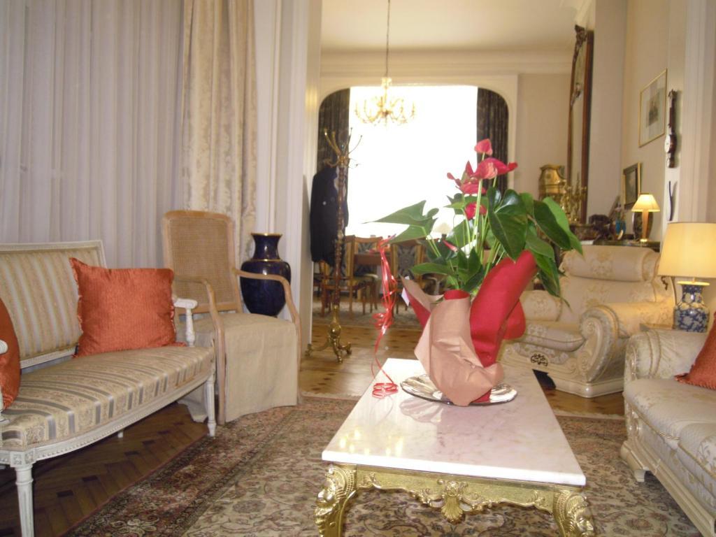 Guesthouse Marie Therese Bruxelas Exterior foto